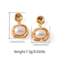 Detailed view of vintage pearl drop earrings with 18K gold plating and sizing marks - 18K Gold / Ripple Border Pendant Style (KE1621)