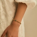 Bracciale a catena placcato oro 18K con perline turchesi al polso per uno stile da spiaggia - Stile Perlato Catena Sottile Verde (KB0744)
