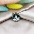 Pendentif chat japonais en émail avec bordure dorée pour bijoux et accessoires DIY - Chat Noir et Blanc aux Grands Yeux (5)