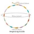 Détail du collier de perles colorées montrant la longueur et le fermoir mousqueton - Chaîne de Clavicule en Perles Colorées Fait Main (KN0606)