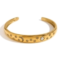 18K vergulde manchetarmband met maan en sterren motieven en witte zirkonia steentjes - Ster Maan Open Armring / Goud