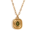 Collier trombone plaqué or 18 carats avec zircon vert ovale et pendentif en relief - Collier Chaîne Trombone avec Pendentif Zircone Verte Ovale Irrégulier / Or