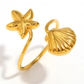 Anello aperto in acciaio inossidabile placcato oro 18K con charm a forma di stella marina e conchiglia - Anello Aperto Stella Marina Conchiglia / Oro