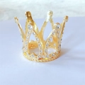 Mini tiara dorata per bambine con cuori traforati e strass lucidi per decorazione torte - Oro KC