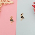 Detail of black enamel flamingo charms with gold metal plating for DIY jewelry making - Flamingo (YZ427) / Black