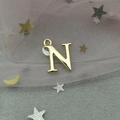 Pendentif lettre N en alliage doré poli pour la création de bijoux et colliers - Lettre N