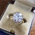 Elegant 18K gold twisted rope ring with round brilliant cut diamond in eight-prong setting - Cy1057 / Size 5