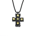 Vue macro du pendentif croix gothique noire avec texture martelée et pierres de zircon jaune - Pendentif Strass Jaune Seul (Sans Chaîne) / Noir