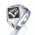 Retro Punk 1%er Herrenring aus Titanstahl mit goldenem Adler-Relief und Rautenfläche - US 7 / Zweifarbig Gold und Silber