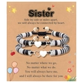 Détail des bracelets faits main en perles heishi avec cœur argenté sur carte cadeau sœur - Sœur Noir et Blanc (Ensemble)