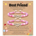 Detail van vriendschapsarmband met hartknoop en roze kralen op een geschenkkaart - Beste vriend / Roze Staalkleur