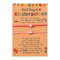 Detail der Stern-Armbänder auf einer Karte zum ersten Kindergartentag mit Gedicht - Kindergarten Rosarot Und Rosa Stil