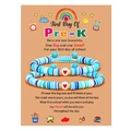 Détail de bracelets en perles Heishi bleues avec breloque cœur sur carte cadeau Pre-K - Mélange Bleu Blanc (Thème Pre-K)
