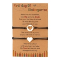 Verstellbares schwarzes Kordel-Armband-Set mit Herzanhängern auf Kindergarten-Karte - Herz Schwarz