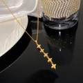 Detailed view of the five-leaf clover necklace with sparkling cubic zirconia pavé - Five Clover Rhinestone Necklace (X2028)
