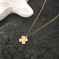 Elegant gold clover necklace featuring pink cat-eye heart petals and a center zircon - Gold (Pink) Cat's Eye Clover (O-Chain)