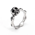 Gothic skull ring for men in vintage steel with skeleton bone band design - US 5 / Steel
