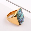 Polished gold stainless steel ring with trapezoidal iridescent abalone shell inlay - US 7 / Gold