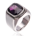 Polierter silberner Titanring mit einem großen rechteckigen lila Edelstein - Größe 6 / Stahl Violetter Edelstein