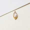 Macro d'un pendentif marquise en zircon doré avec bordure milgrain pour bijoux DIY - Or (05# Style Marquise)