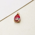 Macro shot of gold-plated pear-cut glass drop pendant with pink to green gradient - 7*13mm / 08# Gradient