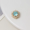 Exquisite gold-plated snowflake spacer bead with a central light blue hexagonal gemstone - 15*17mm / Aqua Blue