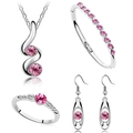 Silberfarbenes Schmuckset mit rosa Kristallen, inklusive Halskette, Armband und Ring - Rosarot (Halskette Ohrringe Armband Ring)