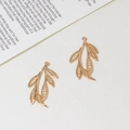 Pendentifs feuilles dorées avec nervures creuses pour création de bijoux DIY - Style 06-17x29 (Droite) (Vrac)