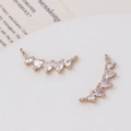 Golden arc connector with five heart-shaped zircons for DIY jewelry making - No. 17 Heart Shape Row Style