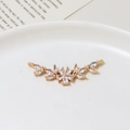 Eleganter goldener Blumenanhänger mit Zirkonia für die DIY-Schmuckherstellung - 01#13*38mm