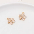 Detail of two gold flower pendants with marquise zirconia petals for DIY jewelry making - Minimum 2 Pieces / Style 04 (13x15mm)