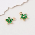 Grüner fünfblättriger Blumenanhänger in Goldoptik mit Navette-Kristallen für DIY-Schmuck - 8*10mm / Grün