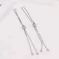 Dettaglio di catene box in argento regolabili con perle scorrevoli per gioielli fai da te - Colore Platino Lungo (100mm)
