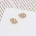 Conector de flor dorada con micro-circones para la creación de joyas DIY y pulseras - 12#Flor de Cinco Pétalos (LF2867)