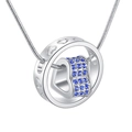 Silberne Halskette mit Kristallherz in einem hohlen Kreis an einer eleganten Schlangenkette - Silber Königsblau