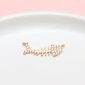 Colgante de espina de pez en oro rosa con circonitas y dos anillas para joyería DIY - Estilo Espina de Pescado Pavé Doble Anillo (LF2608-05)