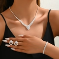 Bruidssieradenset met strass-steentjes, V-vormige ketting, druppeloorbellen en luxe armband - Waterdruppel Pavé Strass (G315) / Zilveren 3-delige Set