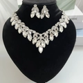 Funkelndes Brautschmuck-Set mit hohler Kristall-Blattkette und passenden Ohrringen - Marquise Halskette und Ohrringe Set (D5) / Silber Weiß