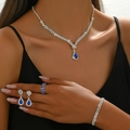 Set di gioielli di lusso con cristalli a goccia blu: collana, orecchini, bracciale e anello - Set Collana Orecchini Anello Bracciale / Blu