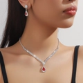 Luxe bruidssieradenset van zilver met rode druppelstenen en fonkelende kristallen - Zilver Rood 2-delige Set (G229)