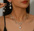Elegant gold bridal jewelry set with pear-shaped crystals and sparkling white diamonds - Necklace Earrings Set (01 Gold White) / Gold