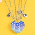 Set di tre collane BFF cuore magnetico con sfumatura blu e stelle su sfondo giallo - Tre Pezzi (XL666) / Collana Stella Blu