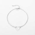 Minimalistische zilverkleurige legering armband met hol hartje en een karabijnsluiting - Zilver