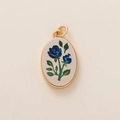 Elegant 18K gold plated oval pendant with vintage hand-painted blue rose floral pattern - Oval Blue Rose Style (MQPK254807S) / 23x14mm