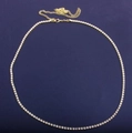 Dettaglio della catena tennis dorata con zirconi e chiusura a moschettone regolabile - Stile Strass a Strato Singolo / Catena da Vita Strass Anello Singolo Oro (SW008)