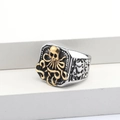 Punk-Stil Herrenring aus Edelstahl mit Krake-Schädel in Silber-Gold-Optik für Männer - US 7 / Zweifarbig (Gold & Silber)