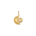 Gros plan détaillé d'un pendentif soleil et lune doré orné d'une pierre de zircone blanche - Pendentif Soleil Lune