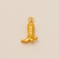 Détail du pendentif botte de cowboy plaqué or avec motifs en relief et éperon rotatif - Pendentif Bottine Doré