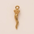 Detail of 18K gold plated Italian horn pendant with a decorative crown bail ornament - Chili Pendant