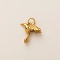 Kolibri hanger van 18K verguld roestvrij staal met fijn gegraveerde veerstructuur - Kolibrie Stijl / Goud